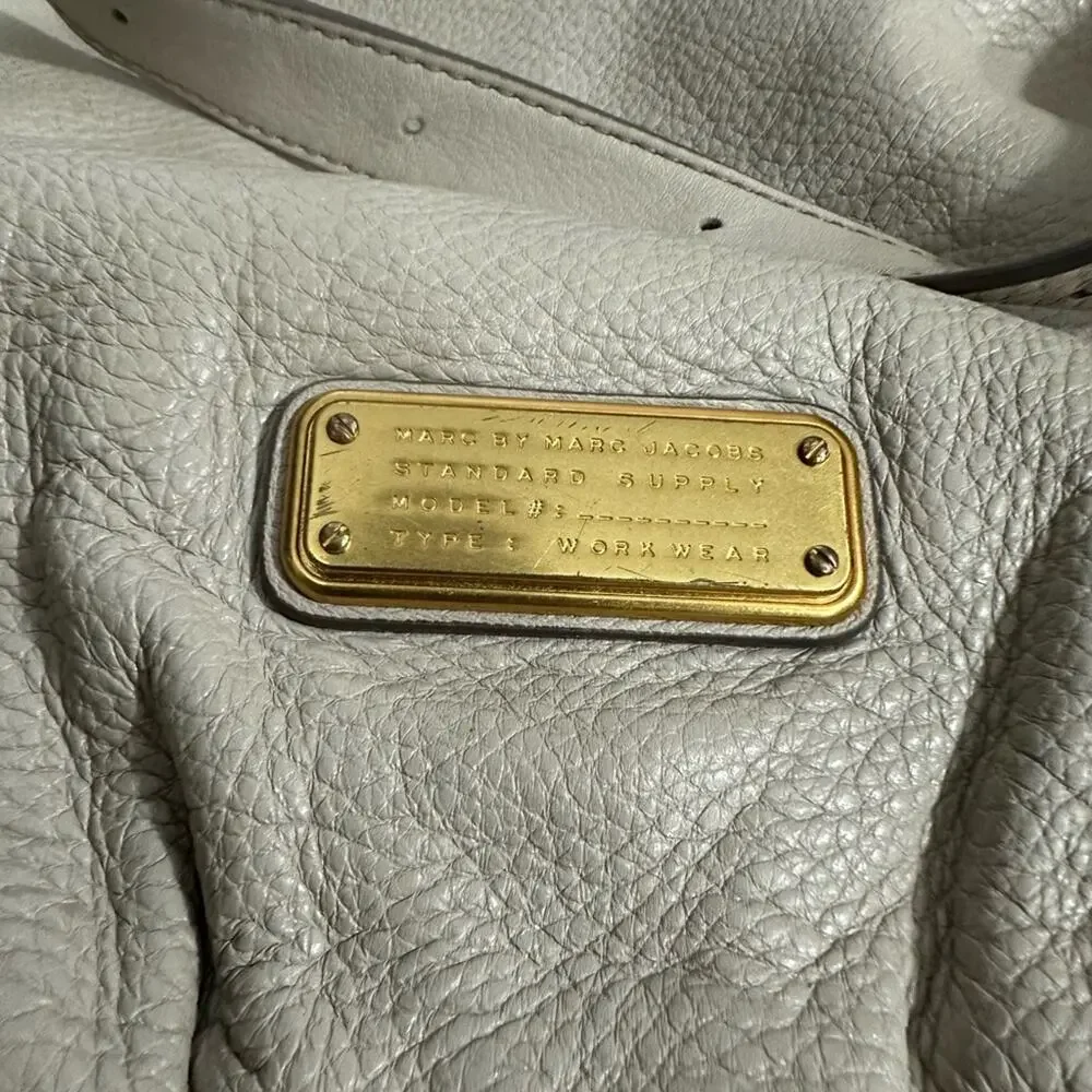 Marc‎ Jacobs Cream Pebble Leather Hobo/crossbody Bag With Long Strap